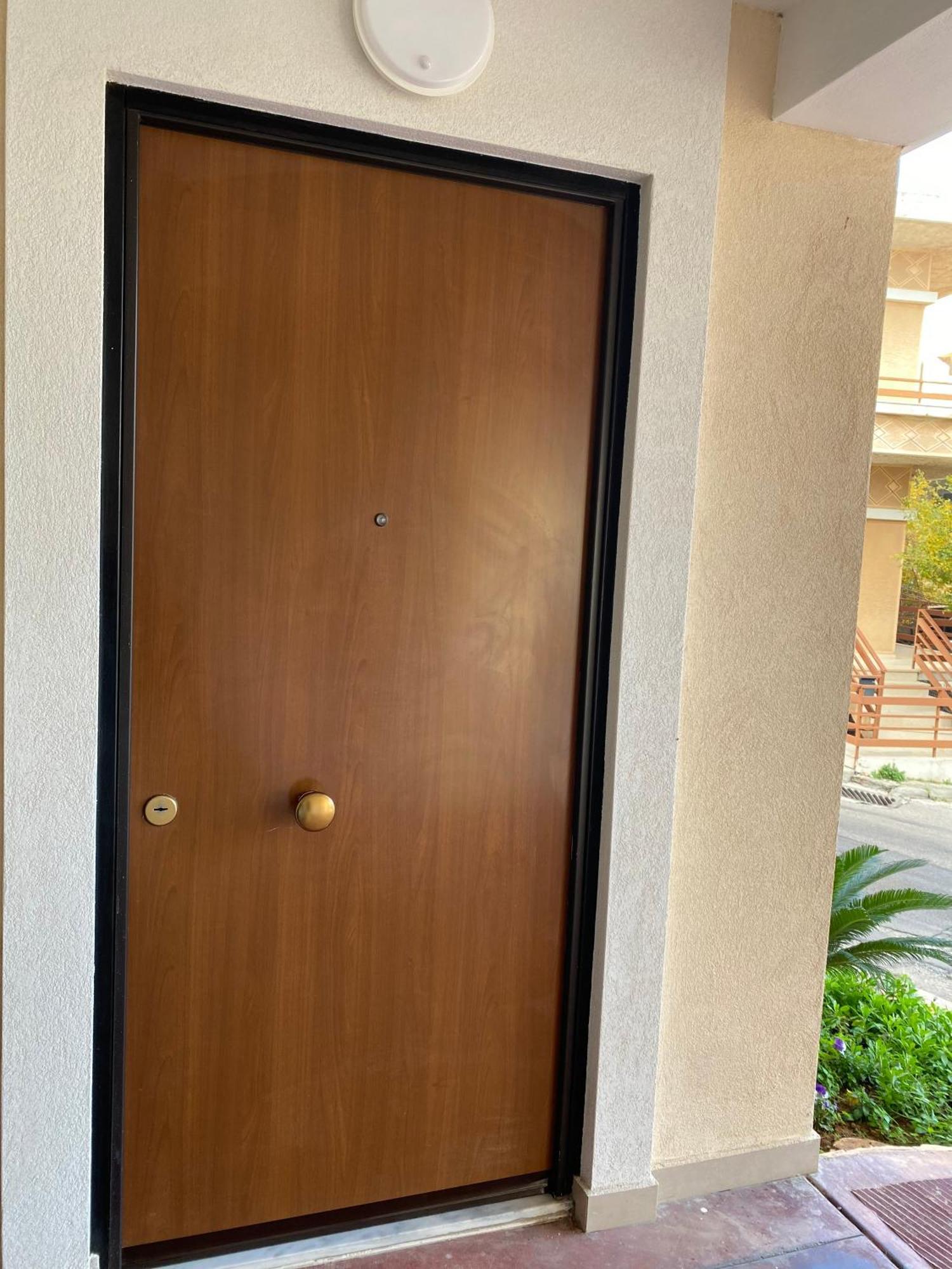 Cozy Apartment Near Airport Koropíon Exterior foto